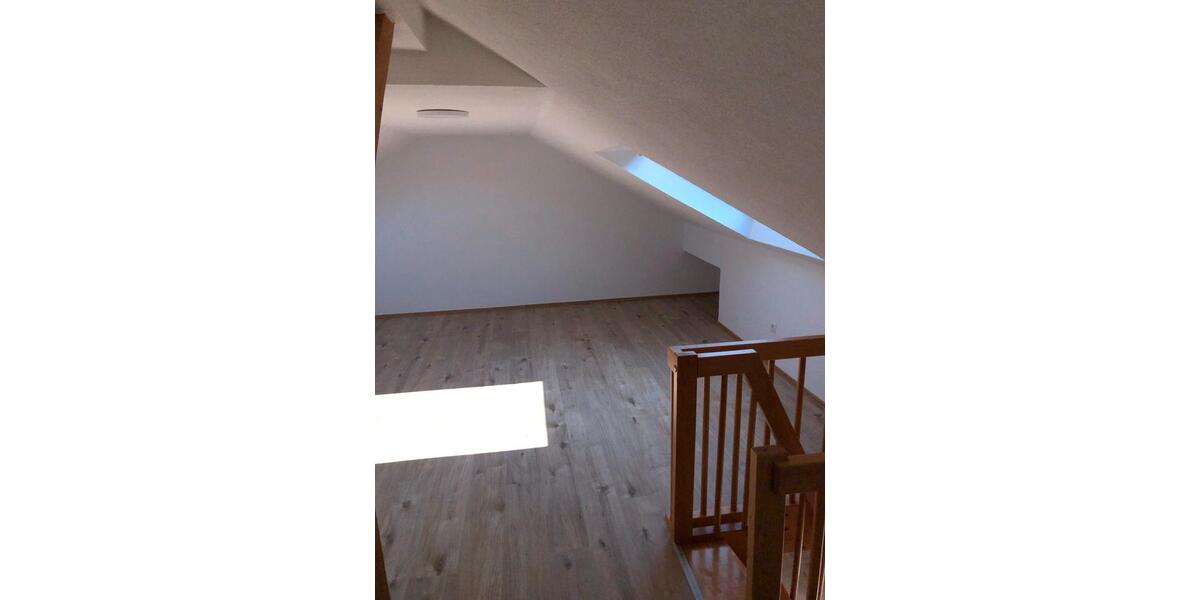 Maisonettenwohnung Tuttlingen - 4.5 Zimmer, 115 m&sup2;, 1.050&euro; | Angebot:24444670