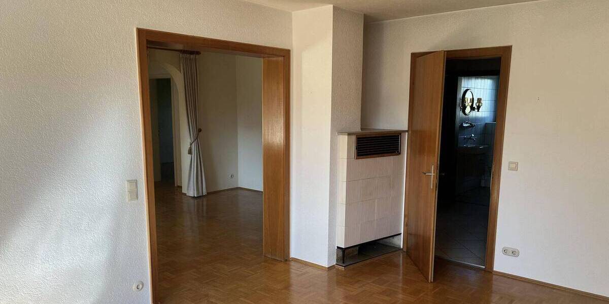 Etagenwohnung Tuttlingen - 3 Zimmer, 93 m&sup2;, 219.000&euro; | Angebot:25670859
