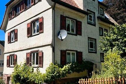 Haus Schramberg - 14 Zimmer, 240 m&sup2;, 335.000&euro; | Angebot:26890359