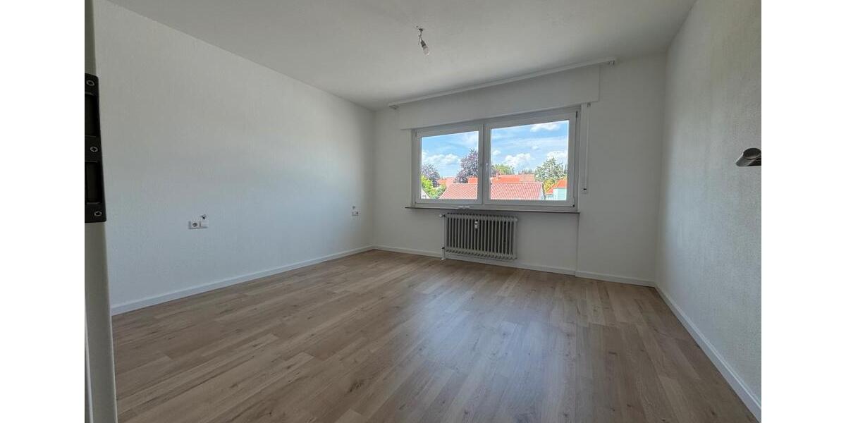 Etagenwohnung Villingen-Schwenningen Schwenningen - 2.5 Zimmer, 67 m&sup2;, 195.000&euro; | Angebot:26757852