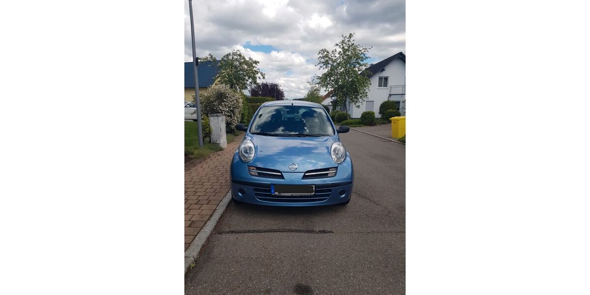 Nissan Micra 43.500 km 2.700 &euro; Tuningen 78609