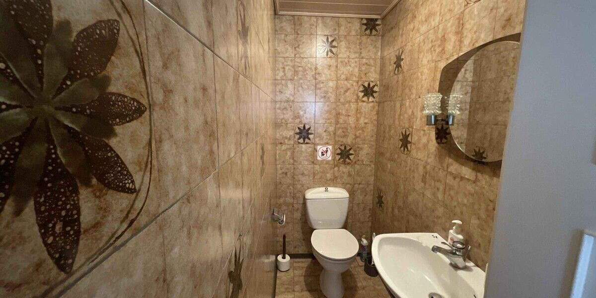 Mehrfamilienhaus, Wohnhaus Villingen-Schwenningen Villingen - 7 Zimmer, 215 m&sup2;, 559.000&euro; | Angebot:25685278