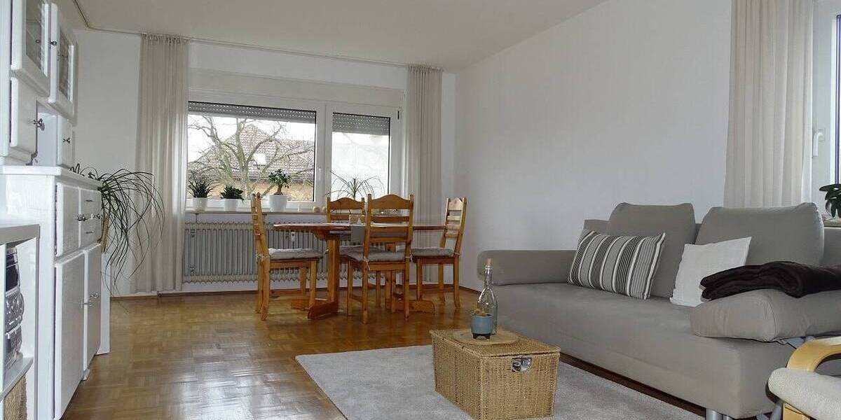 Etagenwohnung Villingen-Schwenningen Schwenningen - 2 Zimmer, 70 m&sup2;, 159.000&euro; | Angebot:25735387