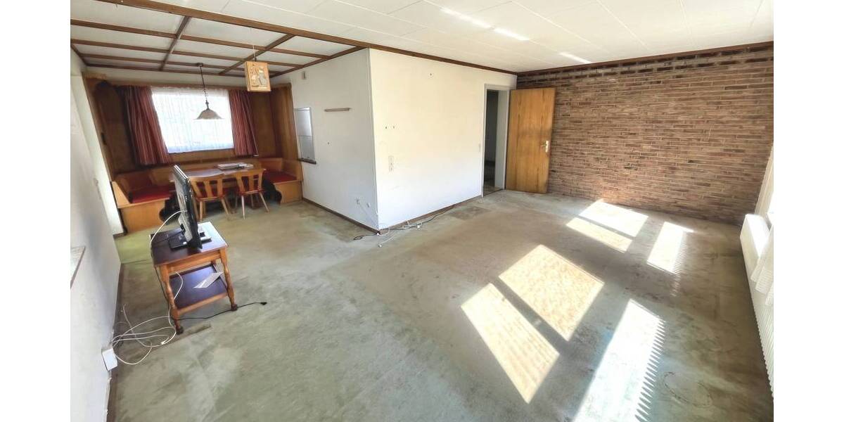 Einfamilienhaus Trossingen - 4 Zimmer, 113 m&sup2;, 310.000&euro; | Angebot:25676902