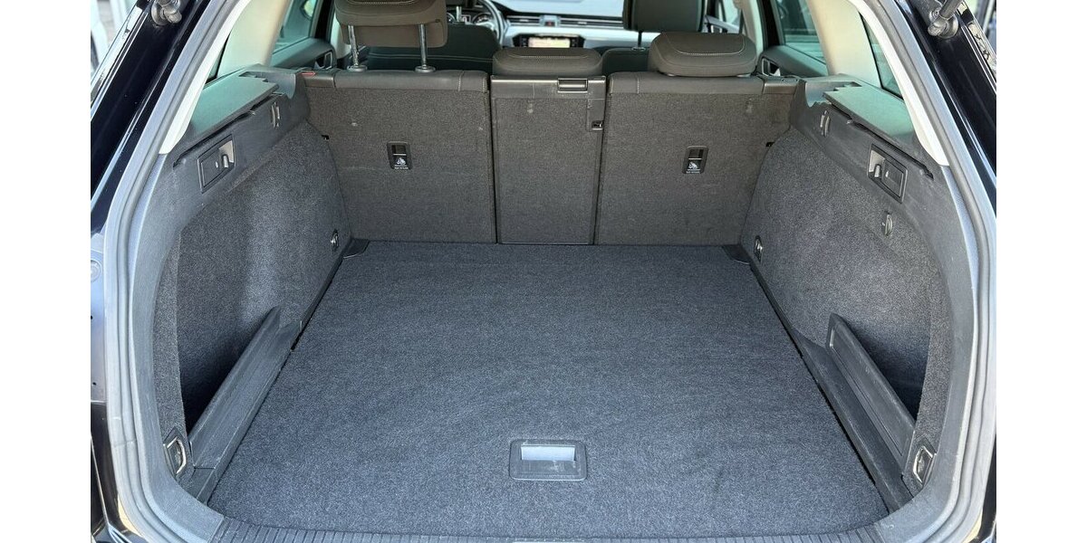 VW Passat 2.0 TDI Variant Business NAVI/KAMERA/ACC 189.309 km 16.900 &euro; Villingen-Schwenningen 78054