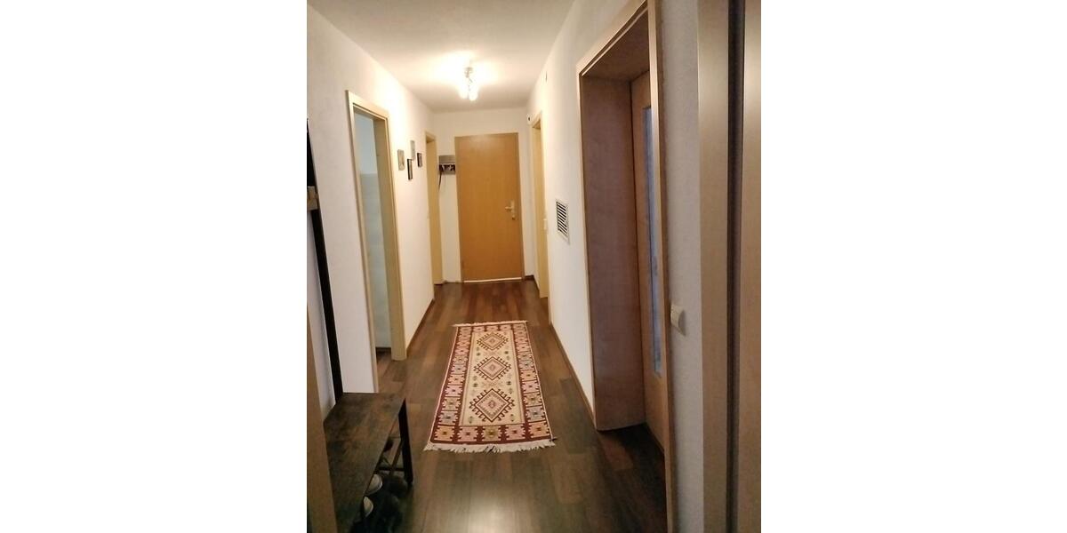 Erdgeschoßwohnung Wehingen - 3 Zimmer, 73 m&sup2;, 160.000&euro; | Angebot:25756254