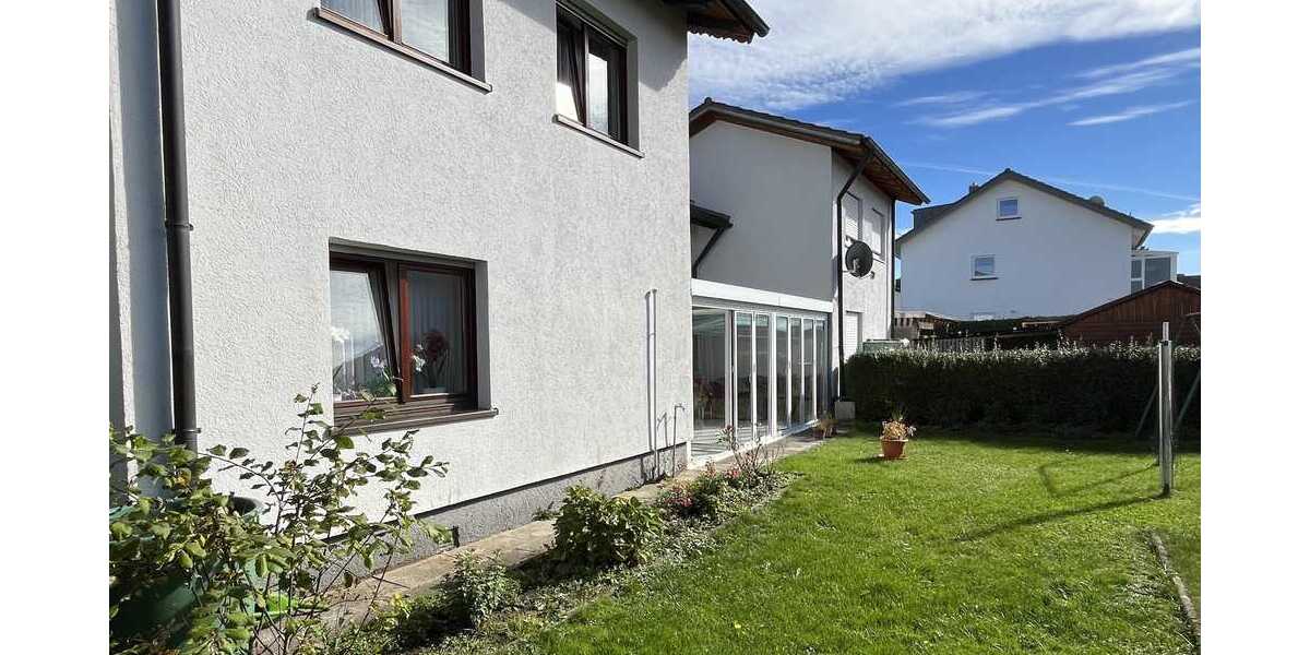 Doppelhaushälfte Gosheim - 7 Zimmer, 141 m&sup2;, 229.000&euro; | Angebot:25670855