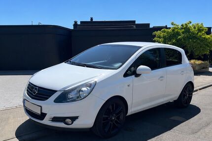 Opel Corsa 76.400 km 5.500 &euro; Villingen 78052