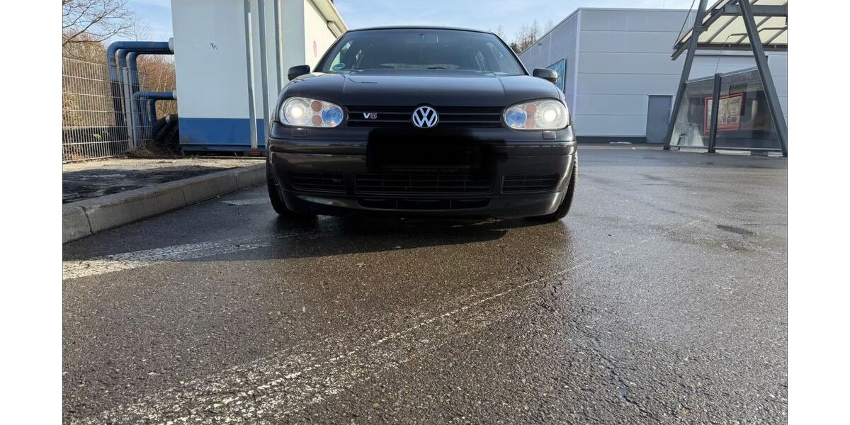 VW Golf 291.500 km 5.000 &euro; Villingen-Schwenningen 78056