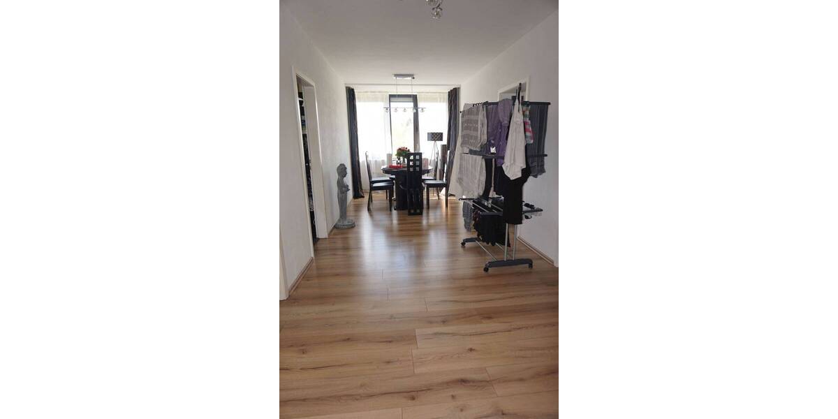 Etagenwohnung Schramberg Sulgen - 3 Zimmer, 105 m&sup2;, 736&euro; | Angebot:26674976