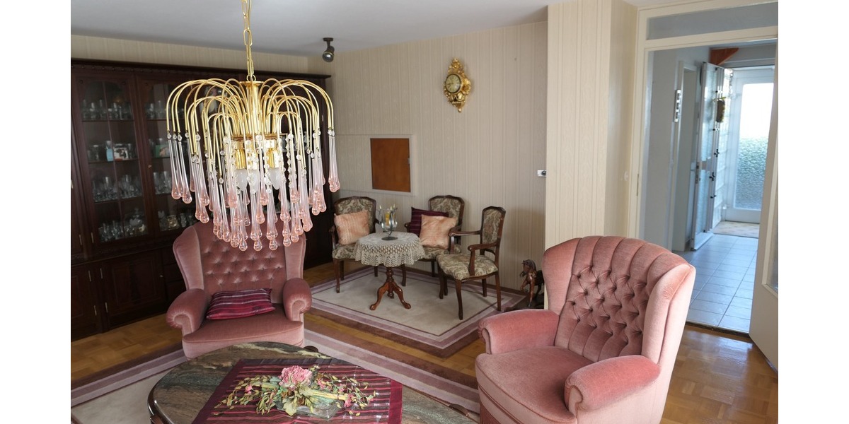 Doppelhaushälfte Gosheim - 7 Zimmer, 141 m&sup2;, 229.000&euro; | Angebot:25670855