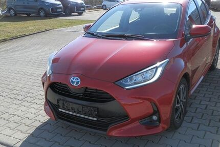 Toyota Yaris 18.000 km 16.700 &euro; Rottweil 78628