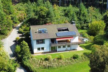 Haus Schramberg - 9 Zimmer, 326 m&sup2;, 745.000&euro; | Angebot:22726337