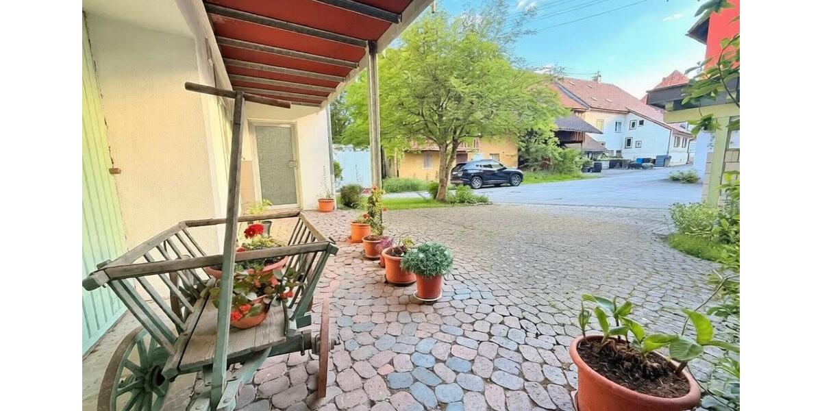 Etagenwohnung Tuttlingen - 2 Zimmer, 65 m&sup2;, 820&euro; | Angebot:25976210