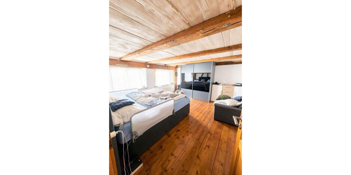 Einfamilienhaus Hüfingen Innenstadt - 8 Zimmer, 140 m&sup2;, 290.000&euro; | Angebot:25928934