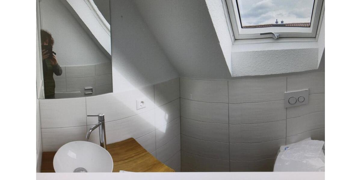 Dachgeschoßwohnung Villingen-Schwenningen Schwenningen - 4.5 Zimmer, 107 m&sup2;, 1.200&euro; | Angebot:26384373
