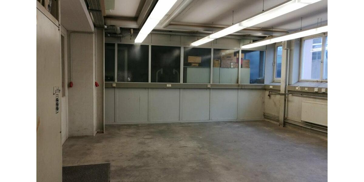 Gewerbeobjekt Villingen-Schwenningen Kopsbühl - 6&euro; | Angebot:23464936