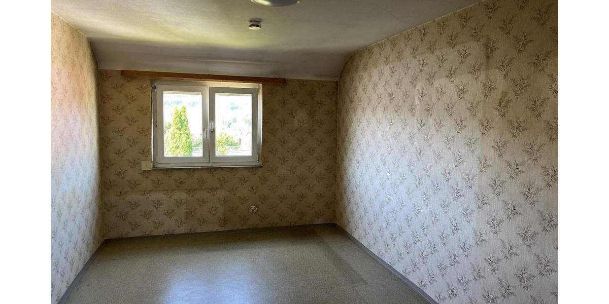 Mehrfamilienhaus, Wohnhaus Wurmlingen - 6 Zimmer, 172 m&sup2;, 398.000&euro; | Angebot:25732039