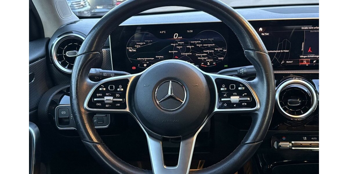 Mercedes-Benz A 250 BUSSINES/NAVIGATION/HIGHPERFORMACE-LED/PDC 123.953 km 19.900 &euro; Villingen-Schwenningen 78054