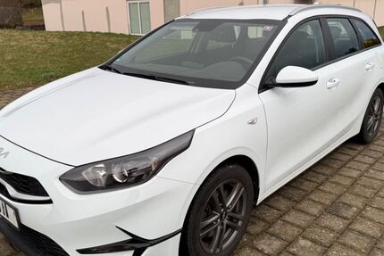 Kia ceed Sportswagon 44.500 km 18.900 &euro; Dunningen 78655