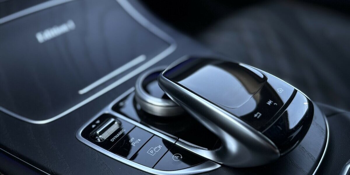 Mercedes-Benz CLS 450 4Matic Edition 1 360°/HUD/MEMORY/MASSAGE 71.300 km 45.900 &euro; Villingen-Schwenningen 78054