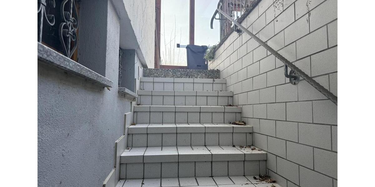 Erdgeschoßwohnung Oberndorf am Neckar - 3.5 Zimmer, 85 m&sup2;, 600&euro; | Angebot:25948647