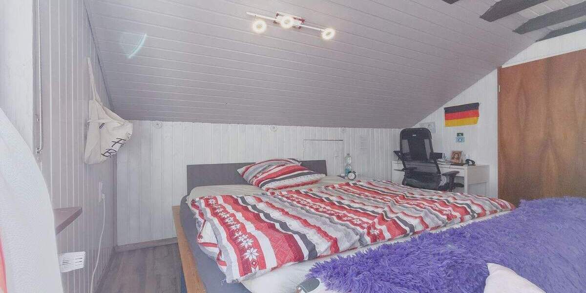 Einfamilienhaus Tennenbronn / Tennenbronn Tennenbronn - 8 Zimmer, 184 m&sup2;, 298.000&euro; | Angebot:25691611