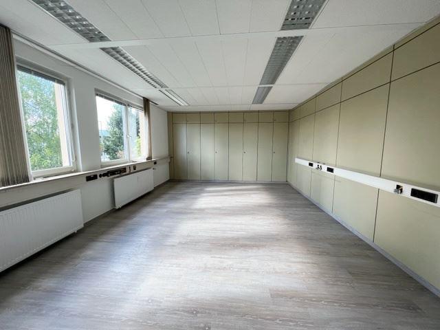 Gewerbeobjekt Villingen-Schwenningen Schwenningen - 230&euro; | Angebot:25891599