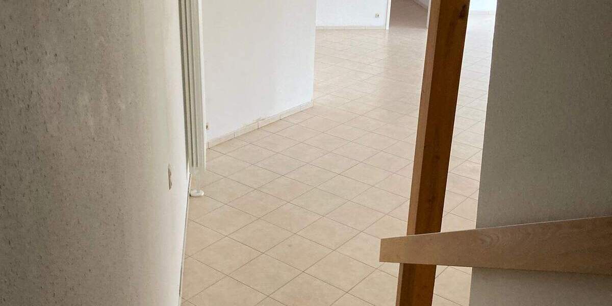Gewerbeobjekt Villingen-Schwenningen Villingen - 8 Zimmer, 350 m&sup2;, 2.275&euro; | Angebot:25669185