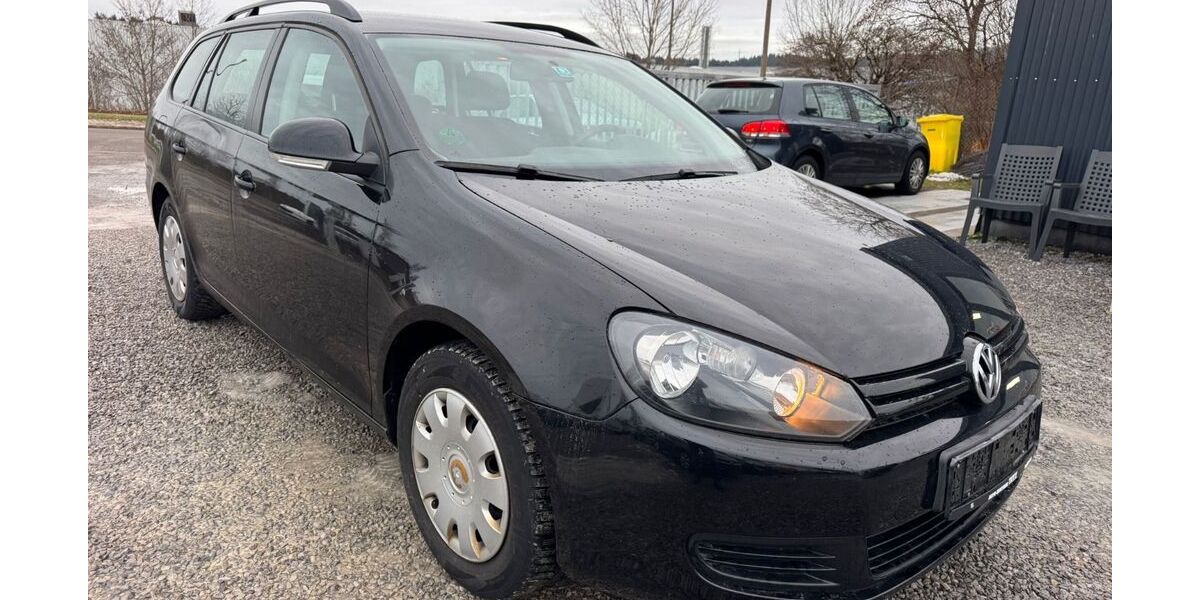 VW Golf 153.000 km 3.190 &euro; Schwenningen 78056