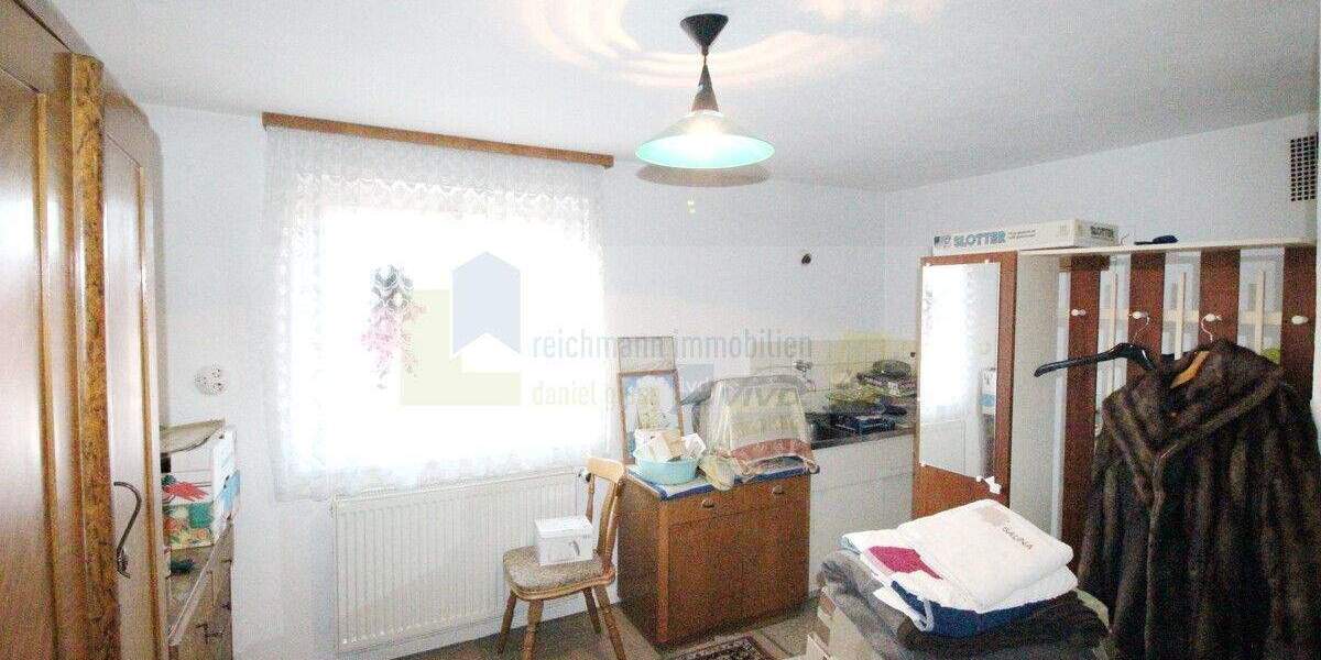 Mehrfamilienhaus, Wohnhaus Donaueschingen - 7 Zimmer, 111 m&sup2;, 239.000&euro; | Angebot:25821284