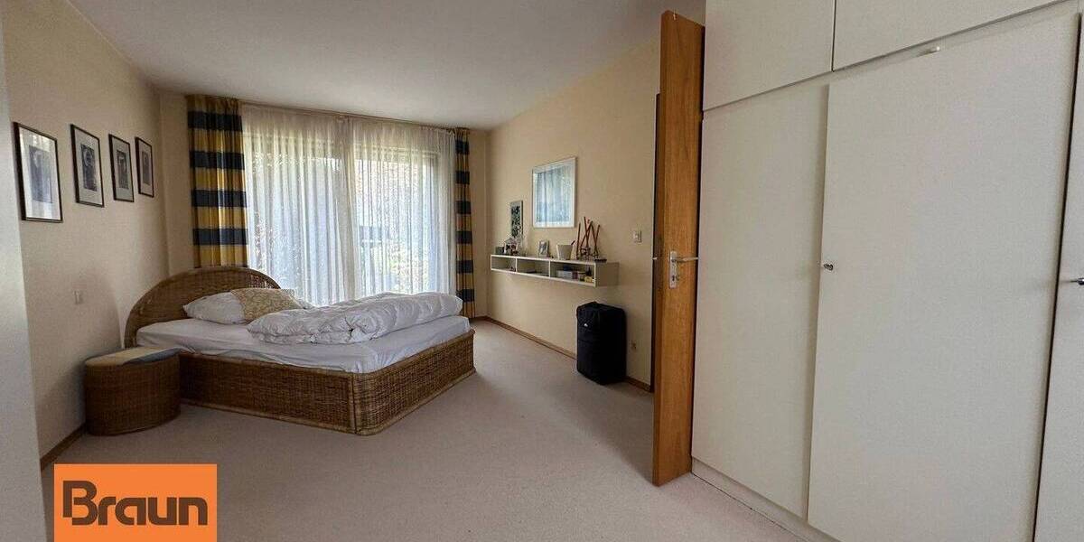 Mehrfamilienhaus, Wohnhaus Sankt Georgen im Schwarzwald Stadtgebiet - 5 Zimmer, 150 m&sup2;, 295.000&euro; | Angebot:26512820
