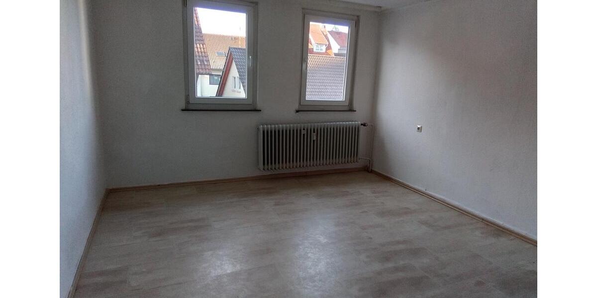 Etagenwohnung Schömberg - 5 Zimmer, 92 m&sup2;, 700&euro; | Angebot:25941982