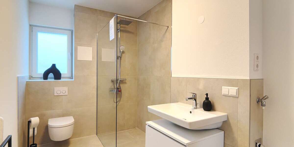 Etagenwohnung Königsfeld - 3 Zimmer, 85 m&sup2;, 389.000&euro; | Angebot:25165174