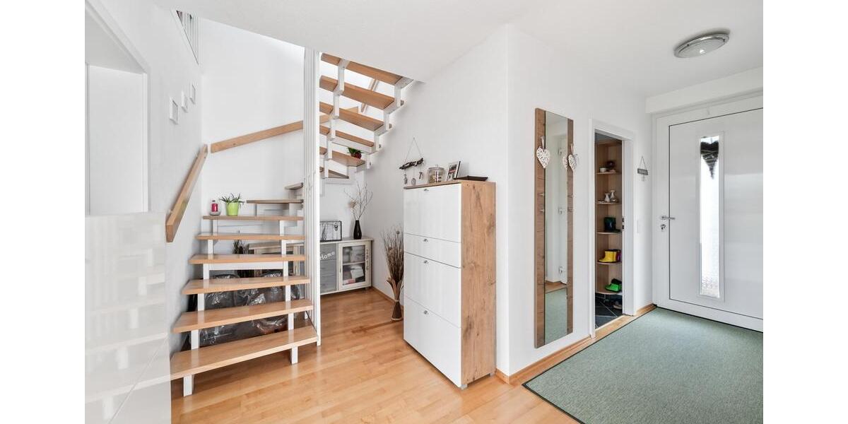Maisonettenwohnung Tuttlingen - 4 Zimmer, 136 m&sup2;, 1.450&euro; | Angebot:23617079