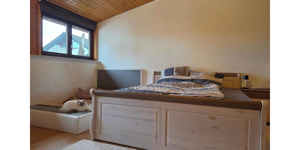 Etagenwohnung Hardt - 3 Zimmer, 112 m&sup2;, 238.000&euro; | Angebot:26764451