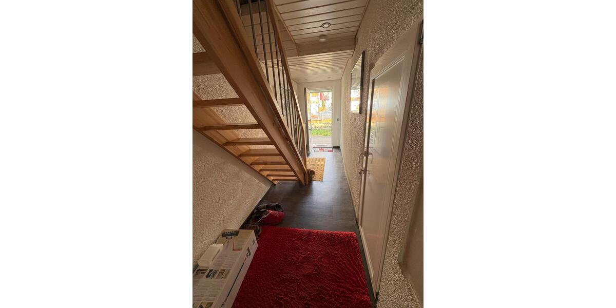 Doppelhaushälfte Tuttlingen - 5 Zimmer, 143 m&sup2;, 299.000&euro; | Angebot:23165235