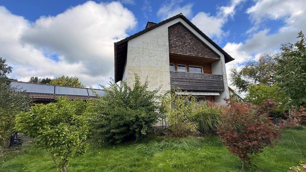 Mehrfamilienhaus, Wohnhaus St. Georgen - Brigach Brigach - 7 Zimmer, 166 m&sup2;, 325.000&euro; | Angebot:25701107