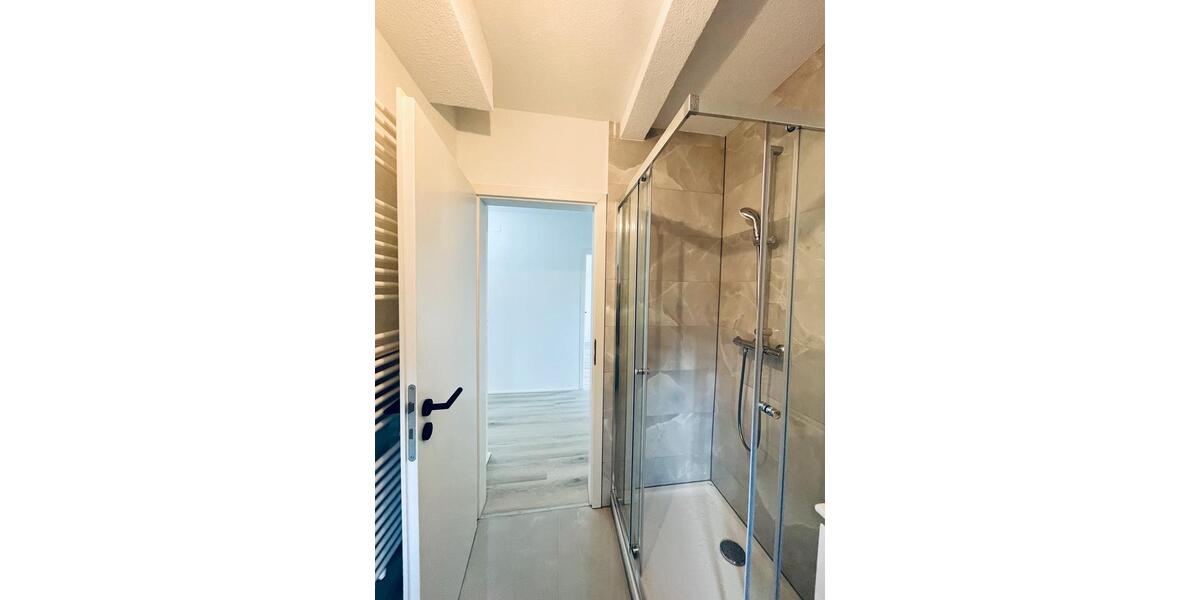 Dachgeschoßwohnung Trossingen - 4.5 Zimmer, 100 m&sup2;, 900&euro; | Angebot:23595540