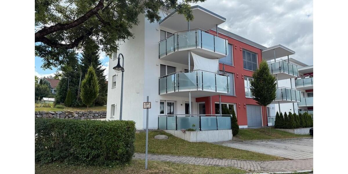 Erdgeschoßwohnung Dunningen - 3.5 Zimmer, 84 m&sup2;, 810&euro; | Angebot:25857978