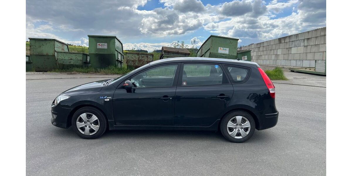Hyundai i30 218.760 km 2.799 &euro; Bösingen 78662