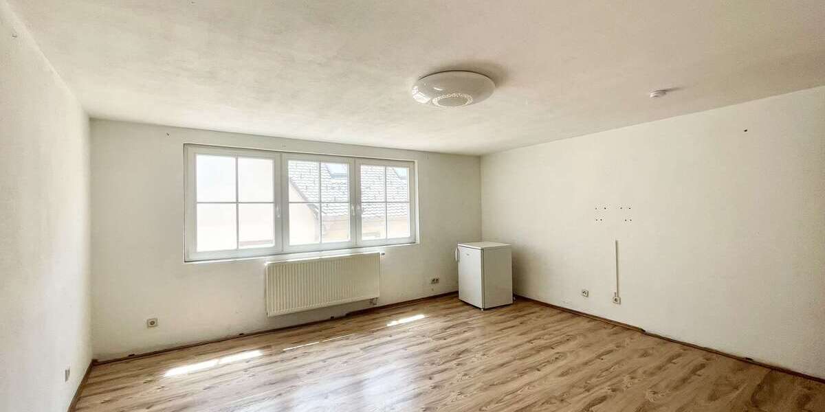Etagenwohnung Rottweil - 5 Zimmer, 150 m&sup2;, 1.500&euro; | Angebot:26932472