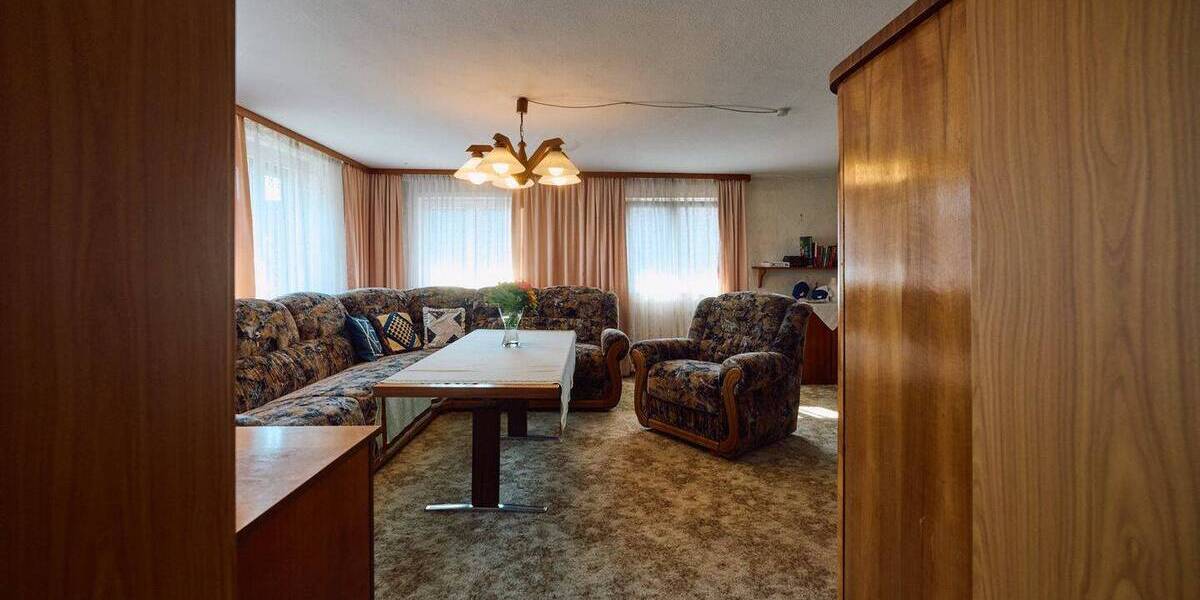 Einfamilienhaus Deißlingen - 5 Zimmer, 135 m&sup2;, 148.500&euro; | Angebot:26015843