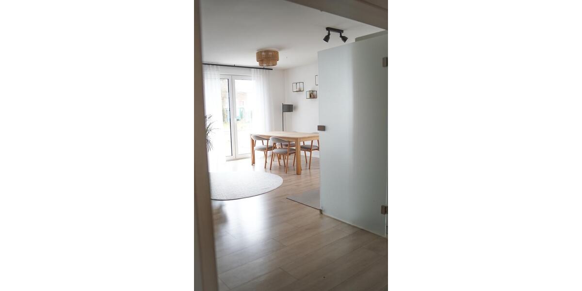 Erdgeschoßwohnung Villingendorf - 3 Zimmer, 98 m&sup2;, 349.000&euro; | Angebot:24831145