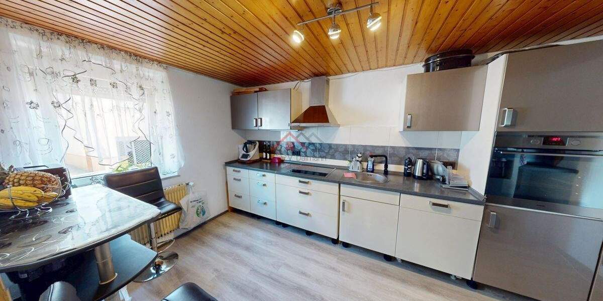 Etagenwohnung Tuttlingen - 5 Zimmer, 131 m&sup2;, 205.000&euro; | Angebot:25770902