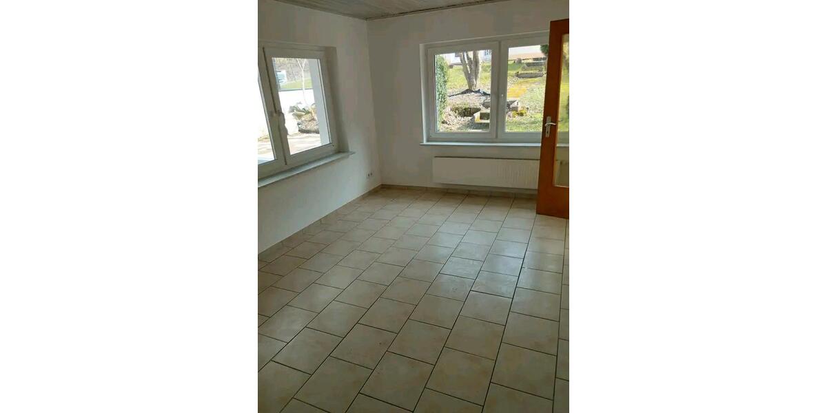 Etagenwohnung Schramberg - 6 Zimmer, 100 m&sup2;, 850&euro; | Angebot:24757321