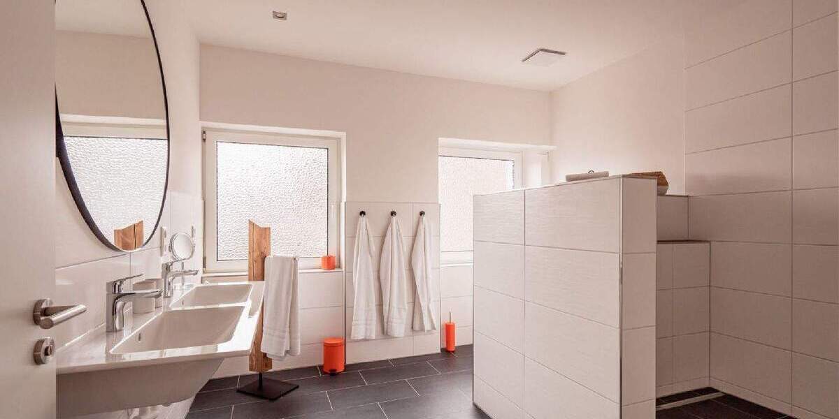 Etagenwohnung Titisee-Neustadt Titisee - 4 Zimmer, 98 m&sup2;, 499.900&euro; | Angebot:25726485