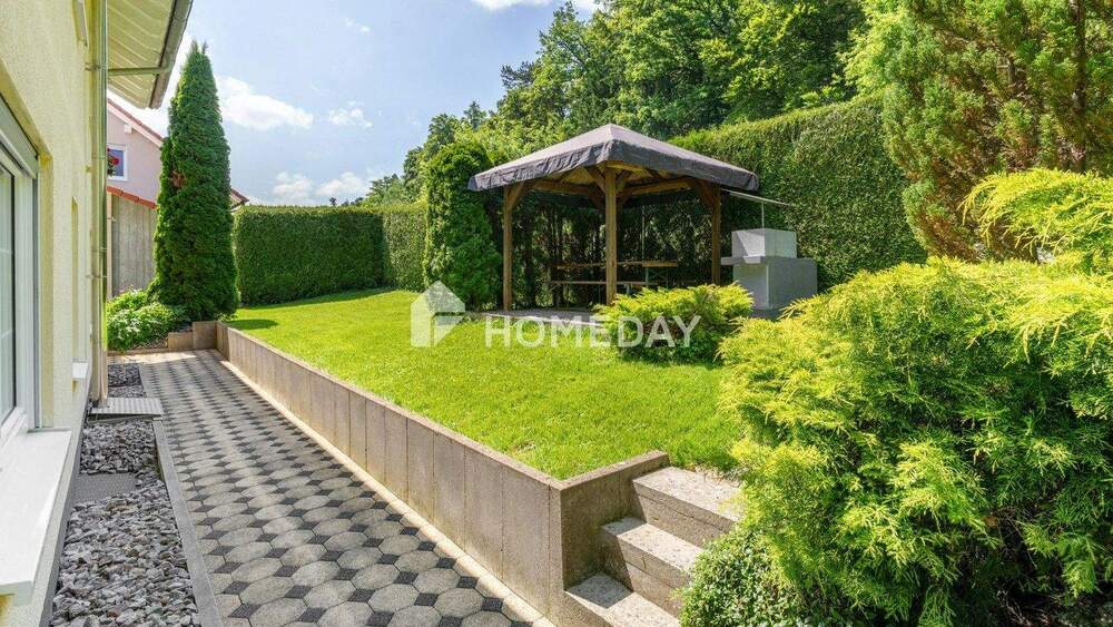 Mehrfamilienhaus, Wohnhaus Deißlingen Lauffen - 8 Zimmer, 230 m&sup2;, 760.000&euro; | Angebot:25677578