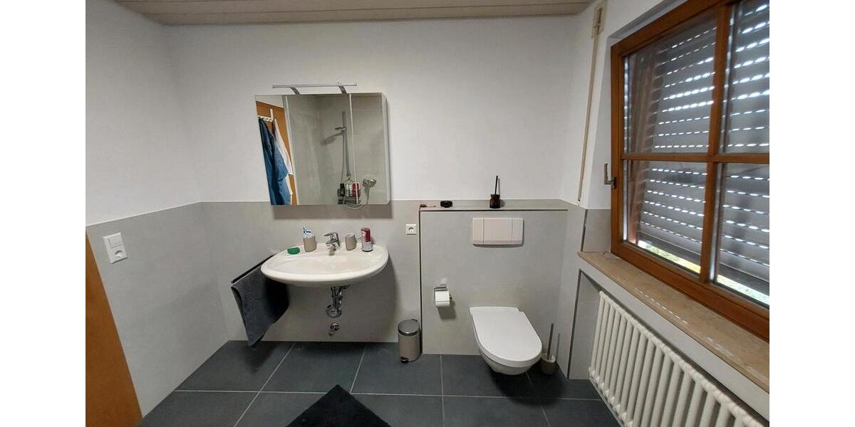 Dachgeschoßwohnung Gosheim - 4 Zimmer, 84 m&sup2;, 1.031&euro; | Angebot:25719367