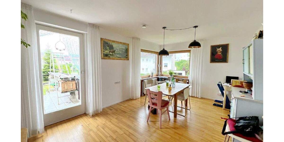 Einfamilienhaus Villingen-Schwenningen OT Weigheim Weigheim - 7 Zimmer, 151 m&sup2;, 318.000&euro; | Angebot:25734669